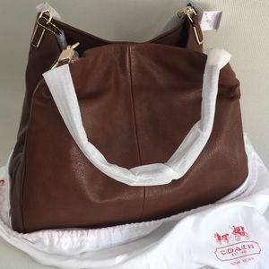 Coach #24621 Madison Phoebe Shoulder Bag